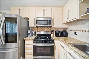 19950 Sherman Way, Winnetka, CA 91306 - Photo 18