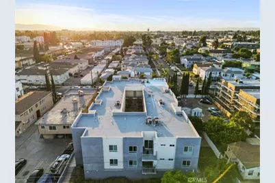 6320 Beck Avenue, North Hollywood, CA 91606 - Photo 2