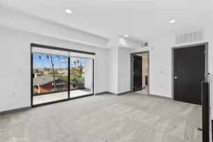 178 Alexandria Ave, Los Angeles, CA 90004 - Photo 56