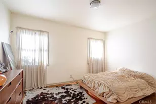 2010 N Los Robles Ave, Pasadena, CA 91104 - Photo 8