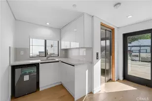 4016 Oakfield Dr, Sherman Oaks, CA 91423 - Photo 30