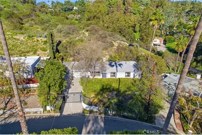 8123 Amor Road, Los Angeles, CA 90046 - Photo 18