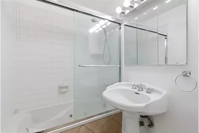 8123 Amor Road, Los Angeles, CA 90046 - Photo 14