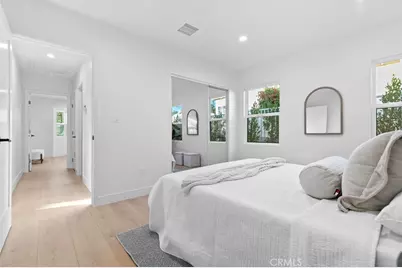 900 E Palm Avenue, Burbank, CA 91501 - Photo 32