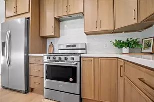 900 E Palm Ave, Burbank, CA 91501 - Photo 20