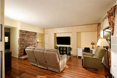 456 E San Jose #L, Burbank, CA 91501 - Photo 4