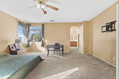 3802 Vitrina, Palmdale, CA 93551 - Photo 22