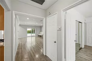 7108 Mammoth, Van Nuys, CA 91405 - Photo 8