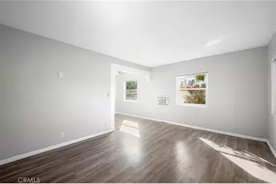 198 W Elmwood, Burbank, CA 91502 - Photo 6