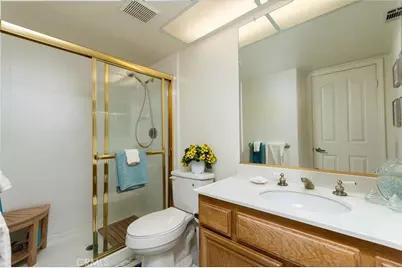 21714 Agajanian Lane, Saugus, CA 91350 - Photo 24