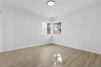 9506 Burnet, North Hills, CA 91343 - Photo 20