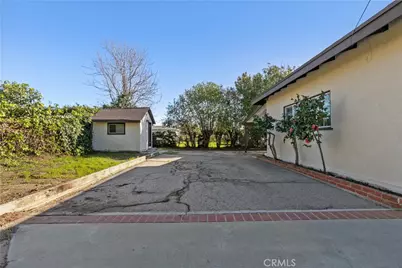 9506 Burnet, North Hills, CA 91343 - Photo 44