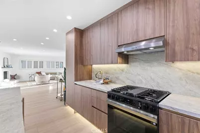 8372 Outland View Drive, Los Angeles, CA 91352 - Photo 26