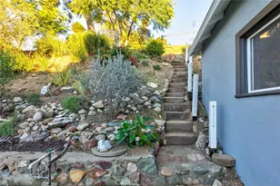 8372 Outland View Dr, Los Angeles, CA 91352 - Photo 56