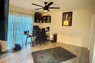 10549 Rhodesia, Sunland, CA 91040 - Photo 10