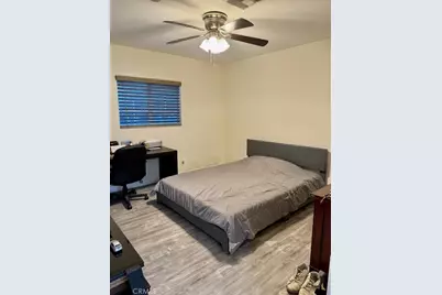 10549 Rhodesia, Sunland, CA 91040 - Photo 8