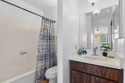 320 McHenry Road #23, Glendale, CA 91206 - Photo 22