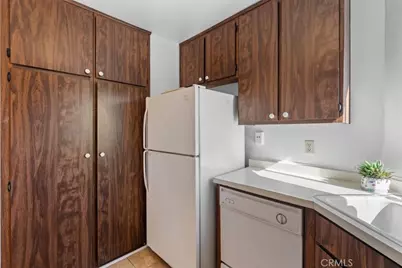 320 McHenry Road #23, Glendale, CA 91206 - Photo 14