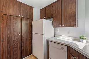 320 McHenry Road, Glendale, CA 91206 - Photo 14