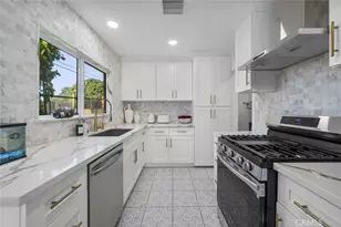 7777 Cherrystone Ave, Panorama City, CA 91402 - Photo 14