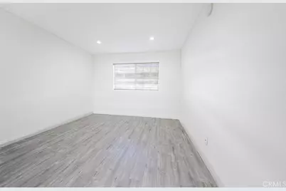 10274 Tujunga Canyon Boulevard #4, Tujunga, CA 91042 - Photo 14