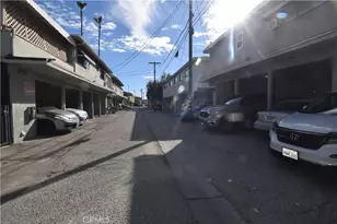 6708 Whitsett Ave, North Hollywood, CA 91606 - Photo 4