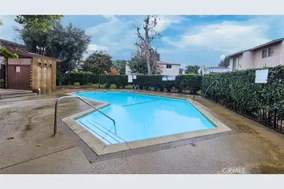 809 E Acacia #H, Glendale, CA 91205 - Photo 2