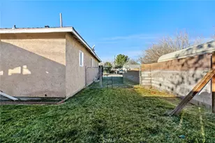 1149 W Ave H11, Lancaster, CA 93534 - Photo 32