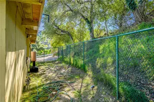 3770 Hillway Dr, Glendale, CA 91208 - Photo 18