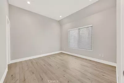 1055 Allen, Glendale, CA 91201 - Photo 6