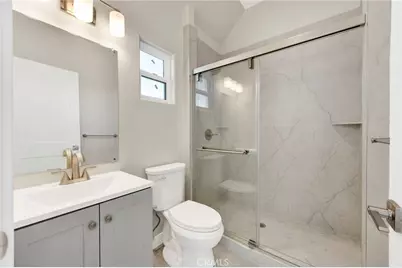 1055 Allen, Glendale, CA 91201 - Photo 22