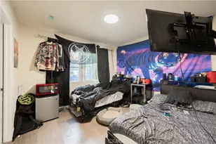 11214 Woodley, Granada Hills, CA 91344 - Photo 8