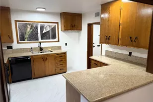 10143 Oro Vista Ave, Sunland, CA 91040 - Photo 16