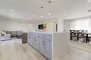 20437 Septo St, Chatsworth, CA 91311 - Photo 12