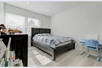 20437 Septo Street, Chatsworth, CA 91311 - Photo 24