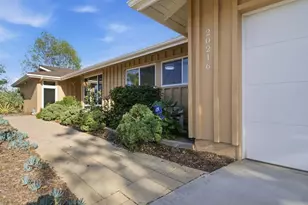 20216 Delita Dr, Woodland Hills, CA 91364 - Photo 30