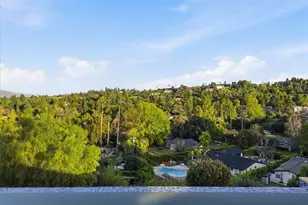 20216 Delita Dr, Woodland Hills, CA 91364 - Photo 22