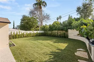 3678 Willowcrest, Studio City, CA 91604 - Photo 14