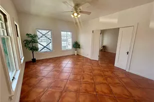 2121 James M Wood Blvd, Los Angeles, CA 90006 - Photo 4