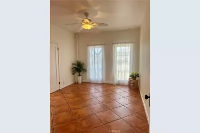 2121 James M Wood Boulevard #224, Los Angeles, CA 90006 - Photo 10