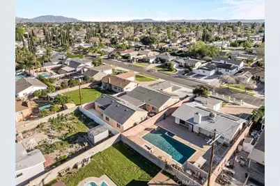 15951 Simonds Street, Granada Hills, CA 91344 - Photo 40