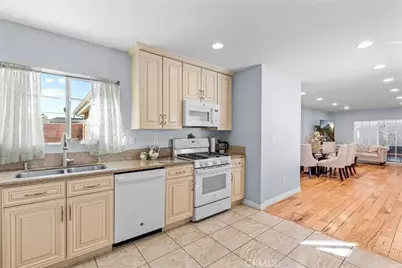 15951 Simonds Street, Granada Hills, CA 91344 - Photo 10