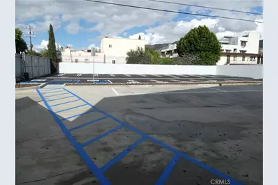 3500 N San Fernando Boulevard, Burbank, CA 91505 - Photo 34