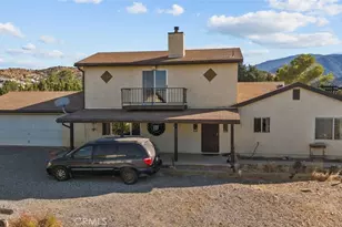 8676 Sky Line Dr, Pinon Hills, CA 92372 - Photo 2