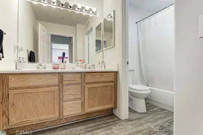 12215 Via Santa Marta, Sylmar, CA 91342 - Photo 40