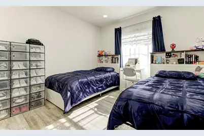 12215 Via Santa Marta, Sylmar, CA 91342 - Photo 38