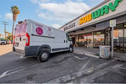 12650 Sherman Way #16, North Hollywood, CA 91605 - Photo 6