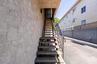 14845 Magnolia Boulevard #204, Sherman Oaks, CA 91403 - Photo 16