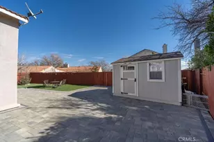 45664 Balmoral Ct, Lancaster, CA 93534 - Photo 28