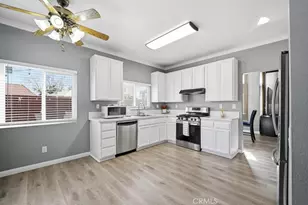 45664 Balmoral Ct, Lancaster, CA 93534 - Photo 14